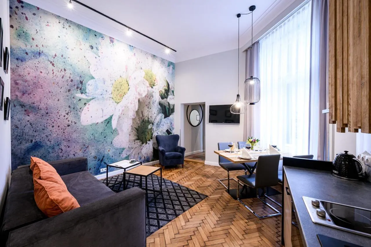 Arts Apartments - Krakow Old Town Poland