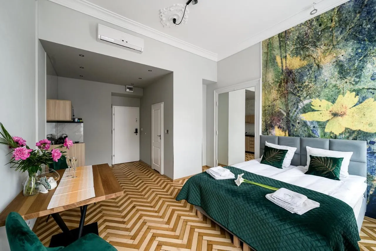 Arts Apartments - Krakow Old Town