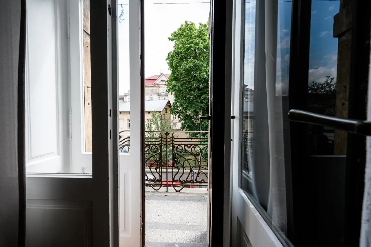 Arts Apartments - Krakow Old Town Polen