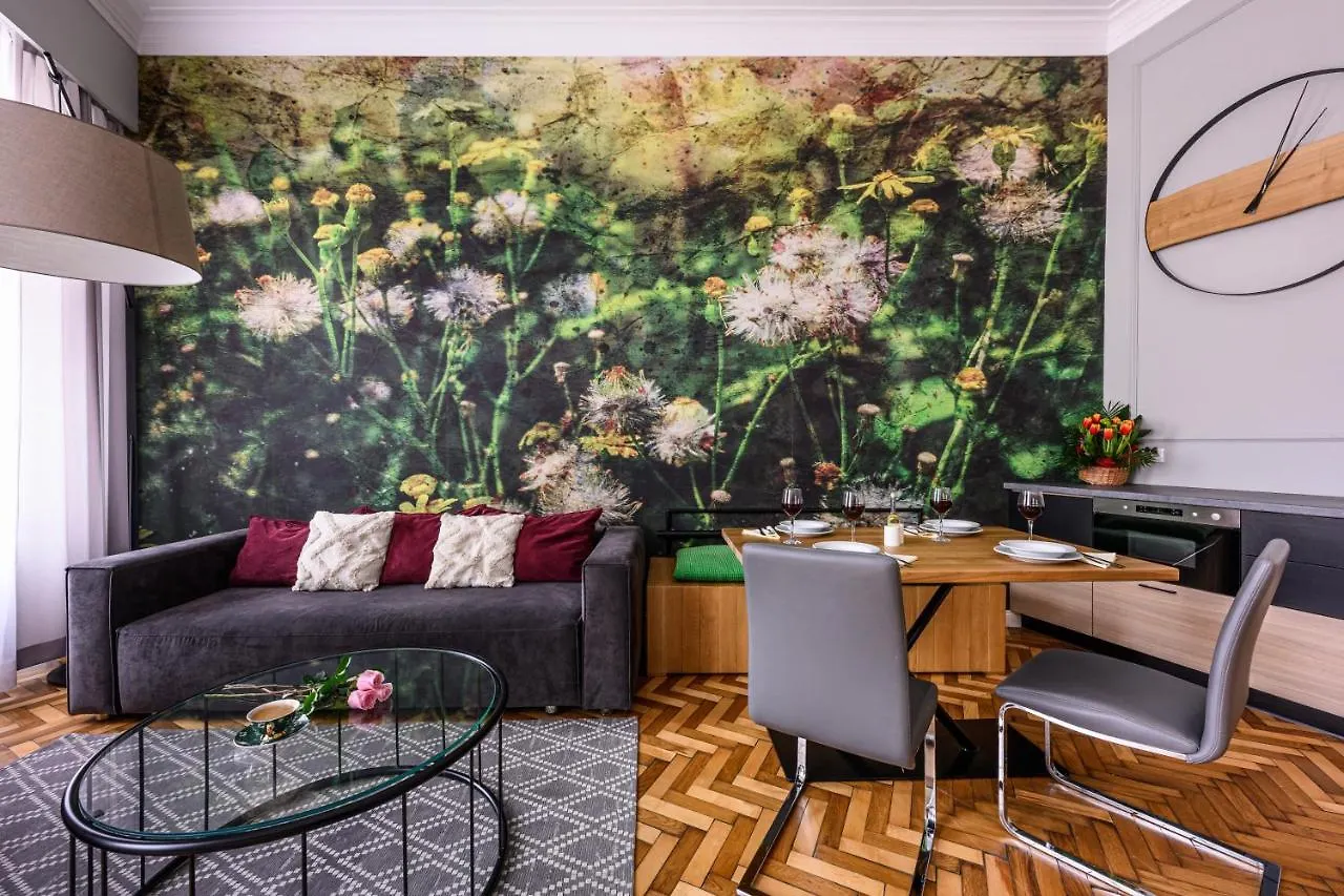 Arts Apartments - Krakow Old Town