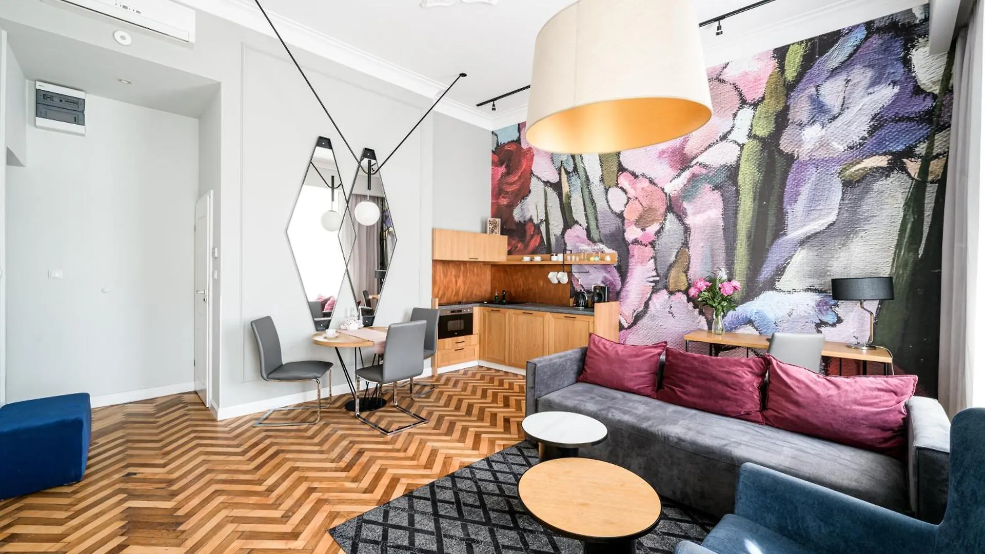 Arts Apartments - Krakow Old Town Poland